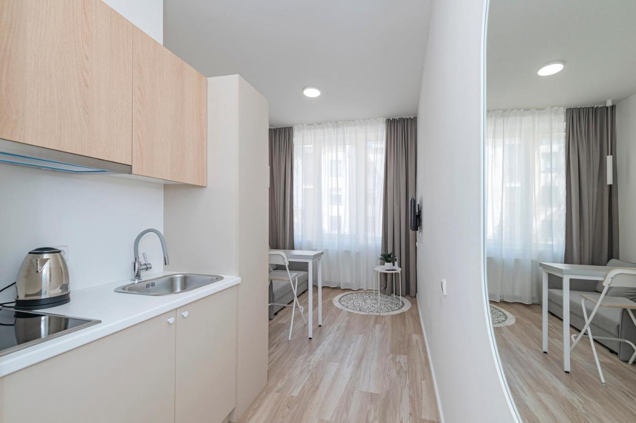 Apartamento Uab Laisves Alejos Viesbutis Kaunas Exterior foto
